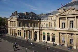 palais royal.jpg